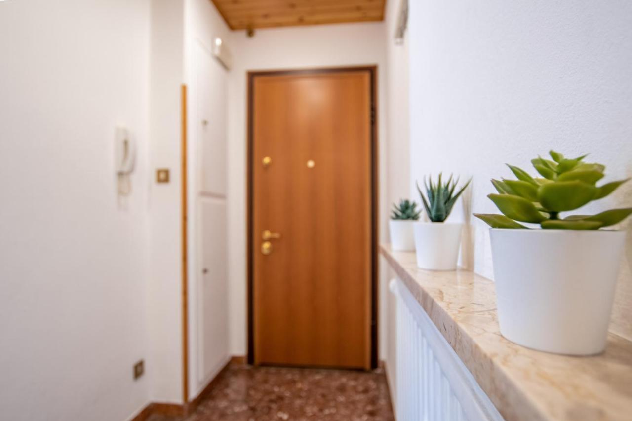 Casa Viale XX Settembre Apartment Triest Exterior foto